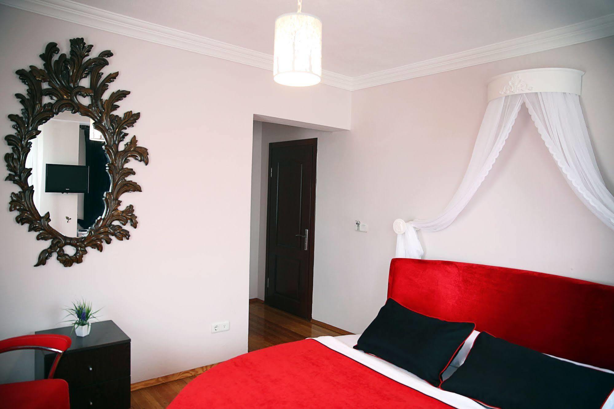 Ebruli Hotel Bozcaada Exterior photo